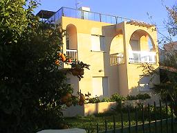 Недвижимость на Северном Кипре. Вилла с тремя спальнями. Фото 1